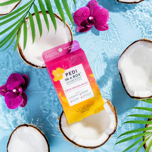 VOESH Pedi in a Box Deluxe 4 Step Coco Colada Oasis Trio